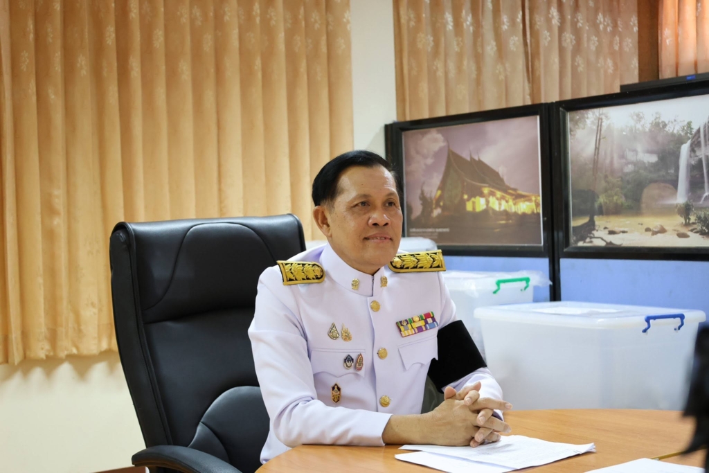 สพป.อุบลราชธานี เขต 1 พบปะและมอบนโยบายการปฏิบัติงาน แก่ผู้ผ่านการคัดเลือกเพื่อบรรจุและแต่งตั้งบุคคลเข้ารับราชการเป็นข้าราชการครูและบุคลากรทางการศึกษา ตำแหน่งครูผู้ช่วย กรณีที่มีความจำเป็นหรือมีเหตุพิเศษ สังกัดสำนักงานคคณะกรรมการการศึกษาขั้นพื้นฐาน ปี พ.ศ. 2569