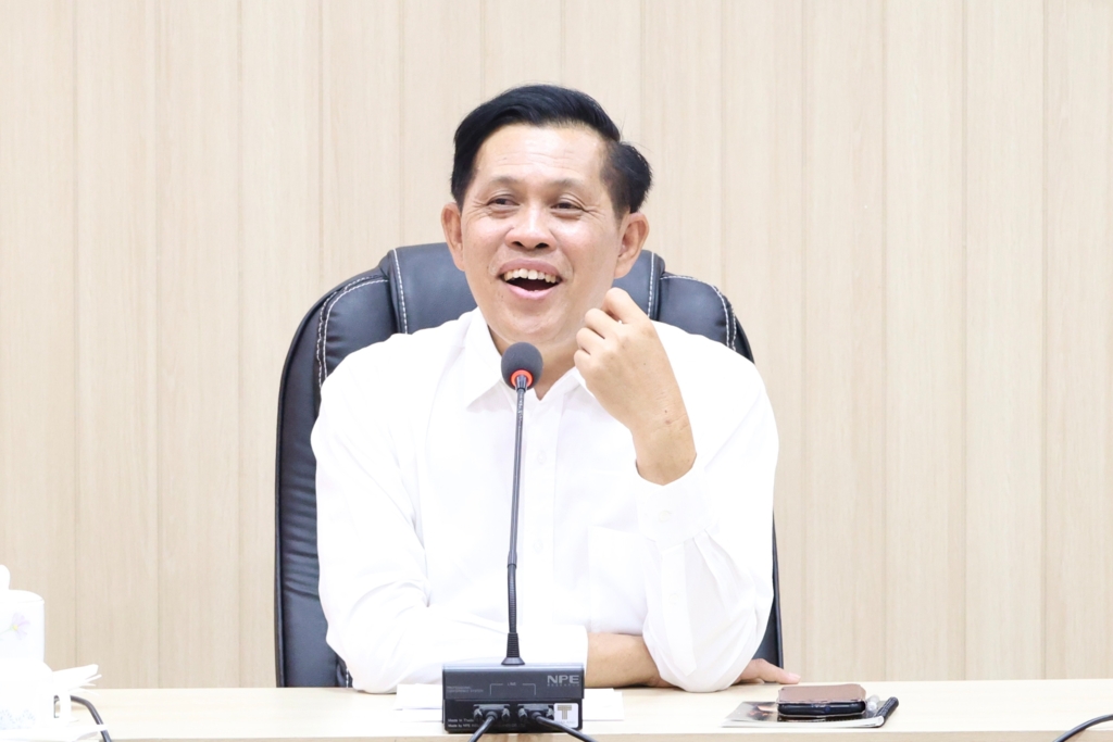สพป.อุบลราชธานี เขต 1 รับชมรายการ “พฤหัสเช้า ข่าว สพฐ.” ครั้งที่ 19/2569 การประชุมหารือข้อราชการ และ PLC