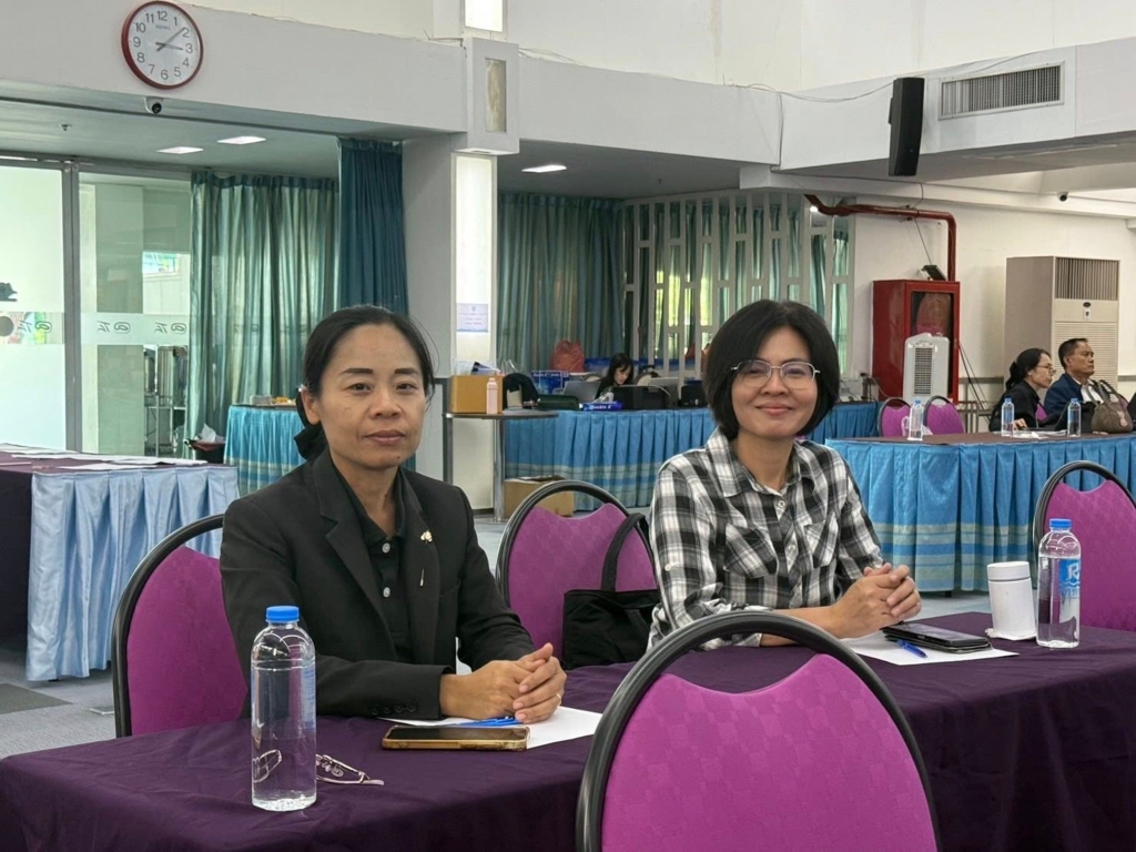 สพป.อุบลราชธานี เขต 1 เข้าร่วมการประชุมเชิงปฏิบัติการคัดเลือกสถานศึกษาต้นแบบที่มีวิธีปฏิบัติที่เป็นเลิศ (Best Practice) ในการน้อมนำพระบรมราโชบายด้านการศึกษา ในหลวงรัชกาลที่ 10 สู่การปฏิบัติ สำหรับสถานศึกษา และโรงเรียนในโครงการตามพระราชดำริและโรงเรียนเฉลิมพระเกียรติ สังกัด สพฐ. ปีการศึกษา 2568 ระดับ สพฐ.