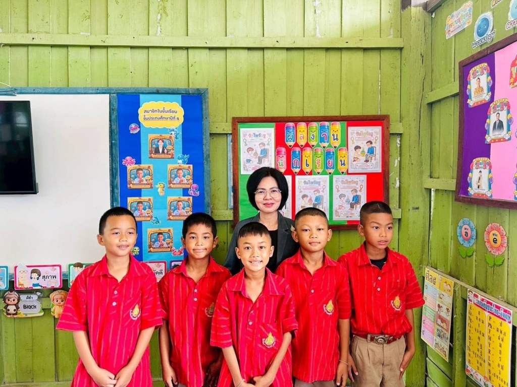 สพป.อุบลราชธานี เขต 1 ลงพื้นที่นิเทศบูรณาการเพื่อพัฒนาคุณภาพการศึกษาสู่การพัฒนาที่ยั่งยื่น ภาคเรียนที่ 1 ปีการศึกษา 2569 