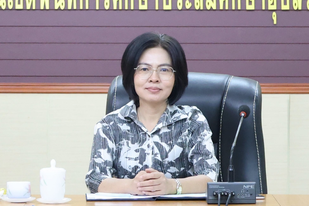 สพป.อุบลราชธานี เขต 1 จัดประชุมสร้างความเข้าใจการใช้จ่ายเงินดอกผลกองทุนอาหารกลางวัน มุ่งแก้ปัญหาทุพโภชนาการและพัฒนาสุขภาวะนักเรียนอย่างยั่งยืน