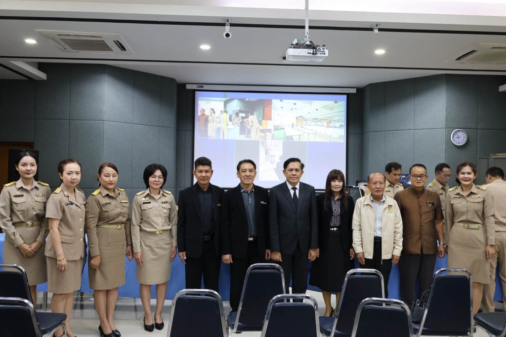 สพป.อุบลราชธานี เขต 1 จัดสอบสรรหาพนักงานราชการ ตำแหน่งครูผู้สอน ประจำปี 2569 เน้นย้ำความโปร่งใส บริสุทธิ์ และยุติธรรม