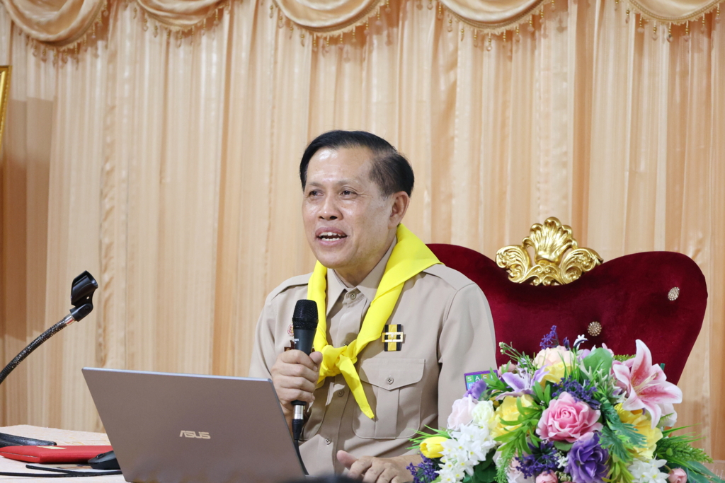 ผอ.สพป.อุบลราชธานี เขต 1 ร่วมพบปะ ให้กำลังใจคณะกรรมการสภานักเรียน โรงเรียนปทุมวิทยากร ในการประชุมครั้งที่ 9/2569