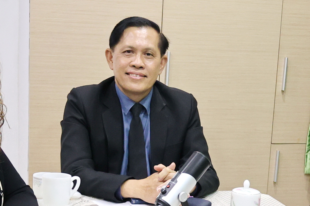 สพป.อุบลราชธานี เขต 1 ร่วมการประชุมชี้แจงแนวทางการดำเนินงานครัวกลาง Cloud Kitchen ขับเคลื่อนอาหารกลางวันโรงเรียนตามนโยบายกระทรวงศึกษาธิการ ผ่านระบบออนไลน์  (Zoom Meeting)